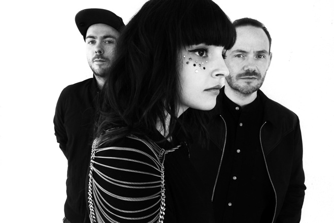 CHVRCHES-2015-01